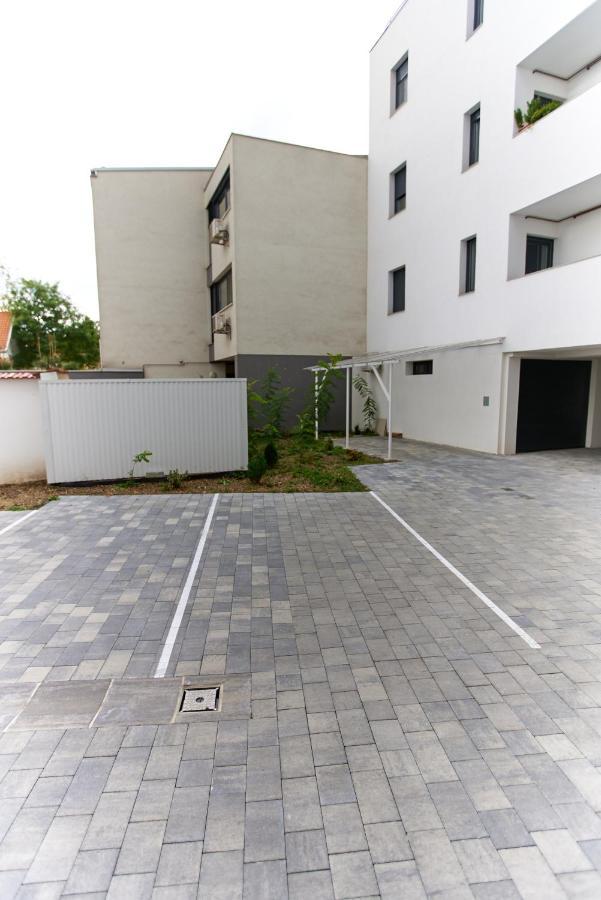 Starlight Silver Szeged - Exclusive Exteriör bild
